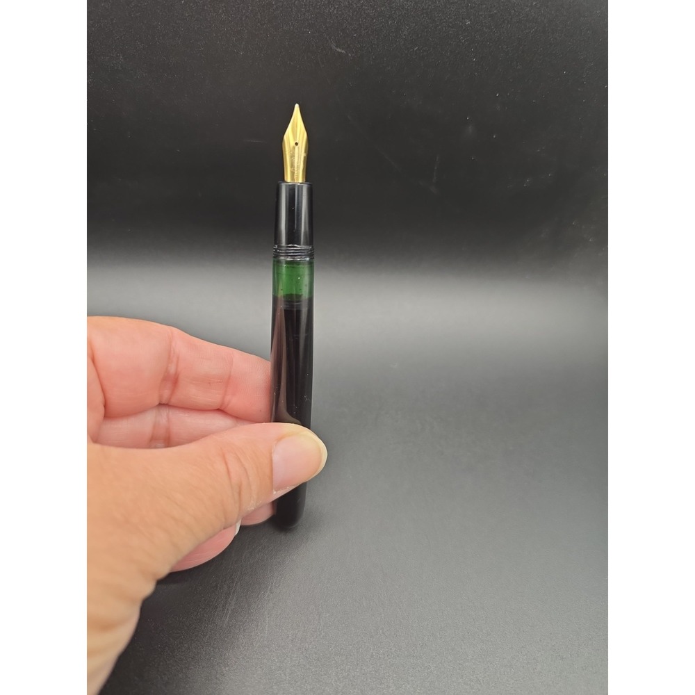 Pelikan 120 fountain Pen Untested For Restoration Purposes Only - Picture 5 of 15